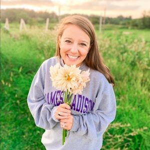 Meet your Posher, Alex